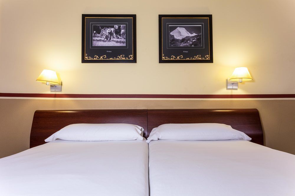 Hotel Grand Pas Pas De La Casa Dış mekan fotoğraf